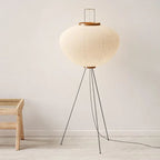 Golvlampa med papperslykta